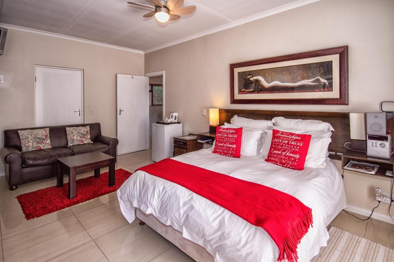 Ohannas Bnb & Self Catering Plettenberg Bay Zewnętrze zdjęcie